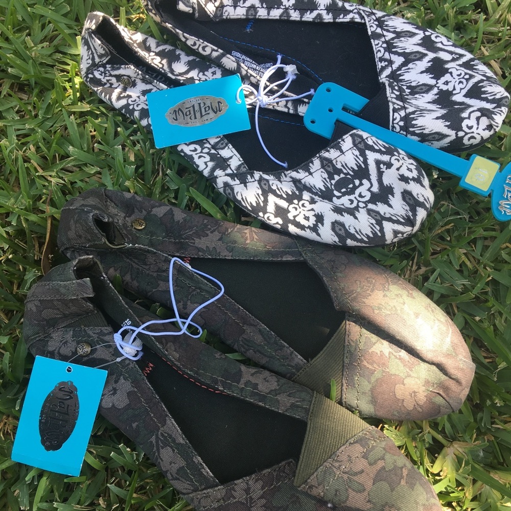 New Slip on flats 2 pairs for $50